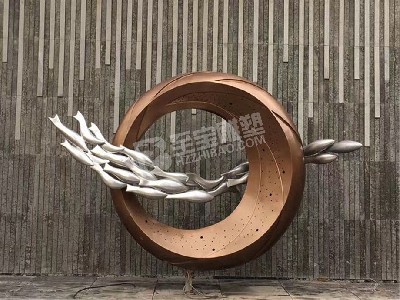 地產(chǎn)不銹鋼水景魚(yú)群雕塑定制